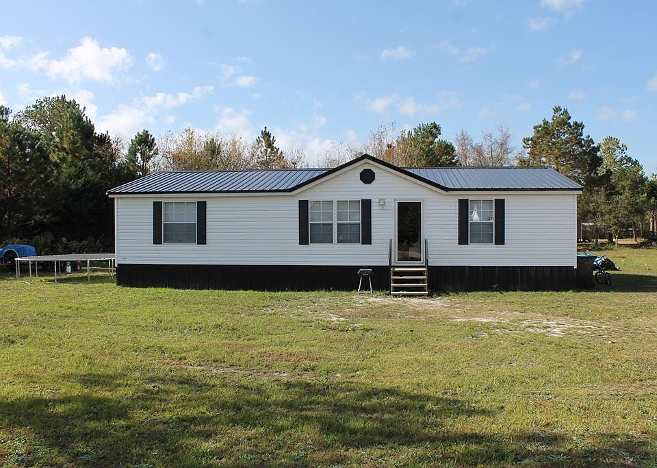 1st image of 72 Reserve Dr