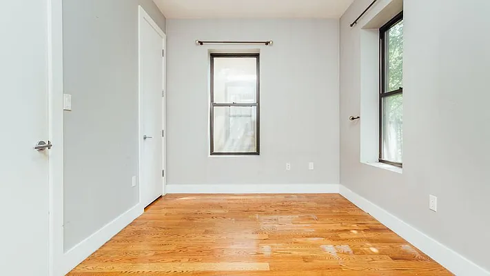 Rented by Nooklyn NYC LLC | media 22