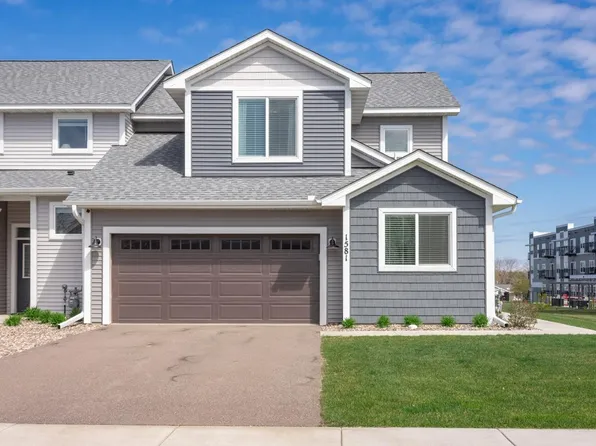 1581 Southpoint Dr, Hudson, WI 54016