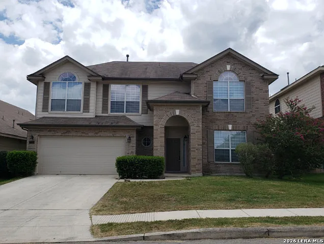 3 bed, 2.5 bath, 2331 sqft, $2,100 — Photo 1