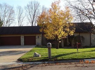 5150 Pebble Brook Dr, Englewood, OH 45322