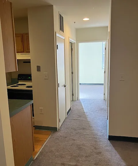 525 S Randolph St #6 — Photo 14