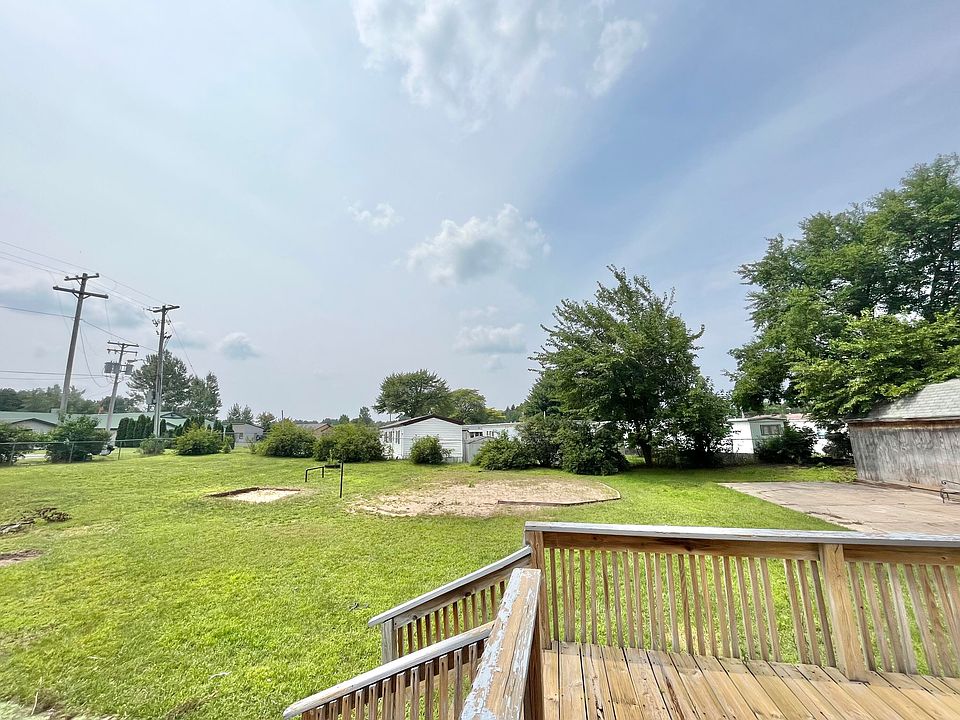 2nd image of 317 Connie Ave