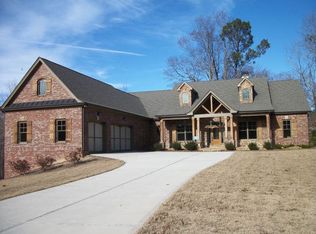 4757 Grandview Pkwy, Flowery Branch, GA 30542