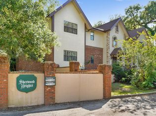 522 N 2nd St, Bay Saint Louis, MS 39520