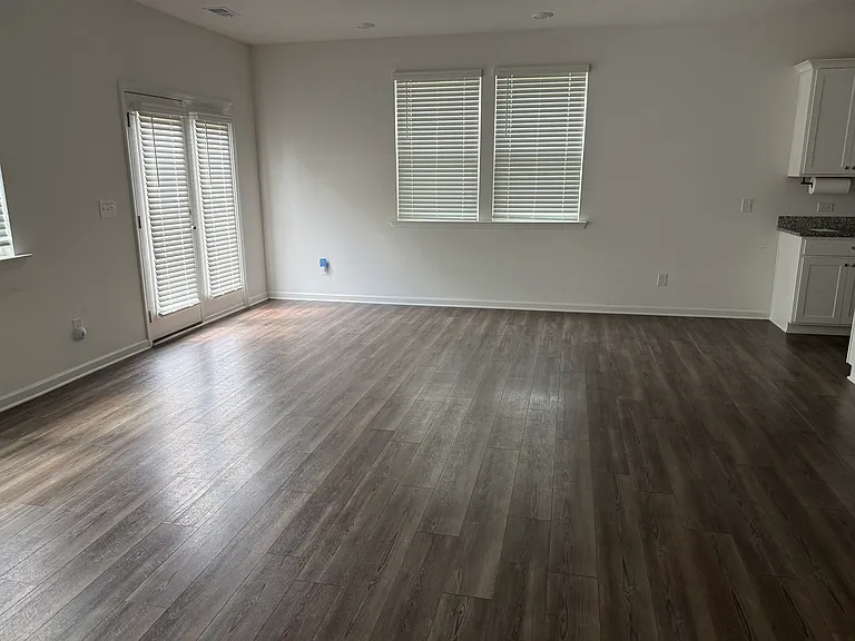 126 Star Ct — Photo 4