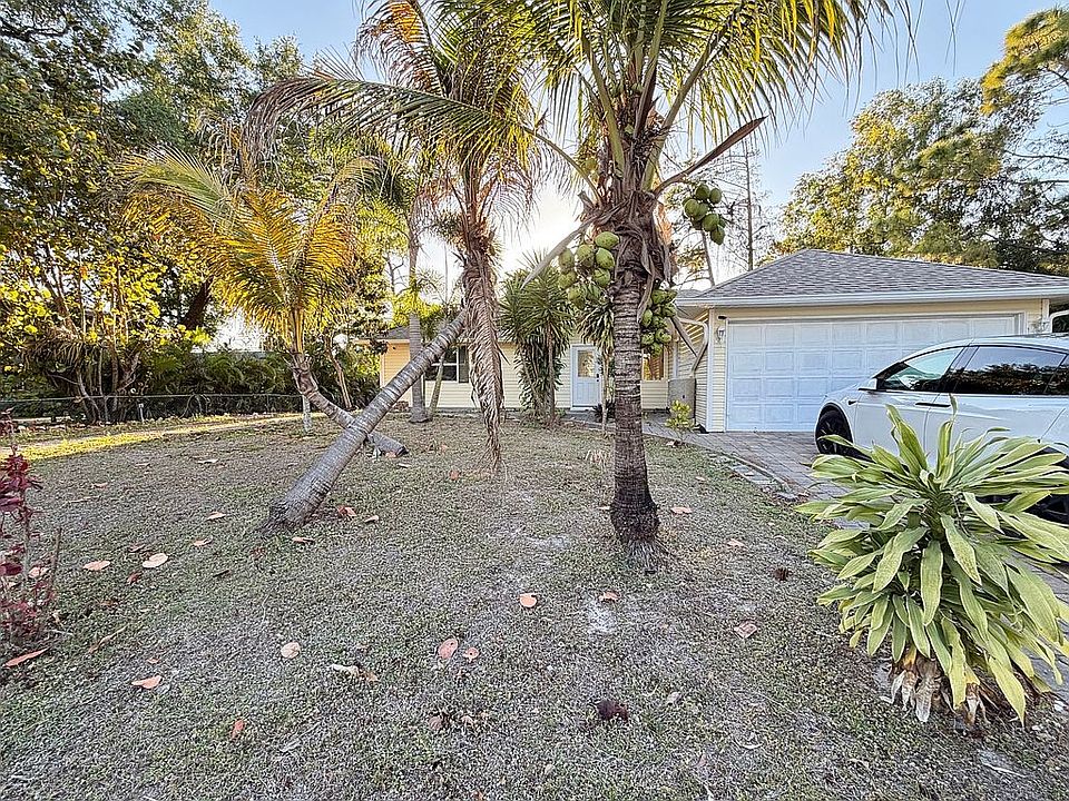 26250 Coventry Ln Bonita Spr