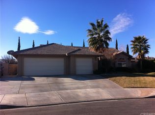 2812 Sunnyvale Rd, Lancaster, CA 93536