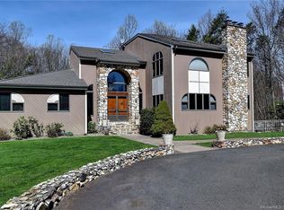47 Smithbrook Ter, Glastonbury, CT 06033