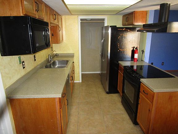 2nd image of 8111 N 31st Dr