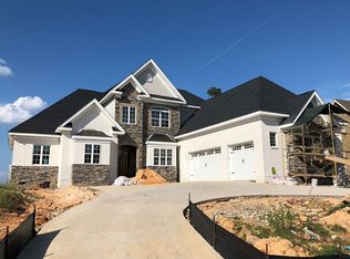 248 Waters Edge Dr, Lexington, SC 29072