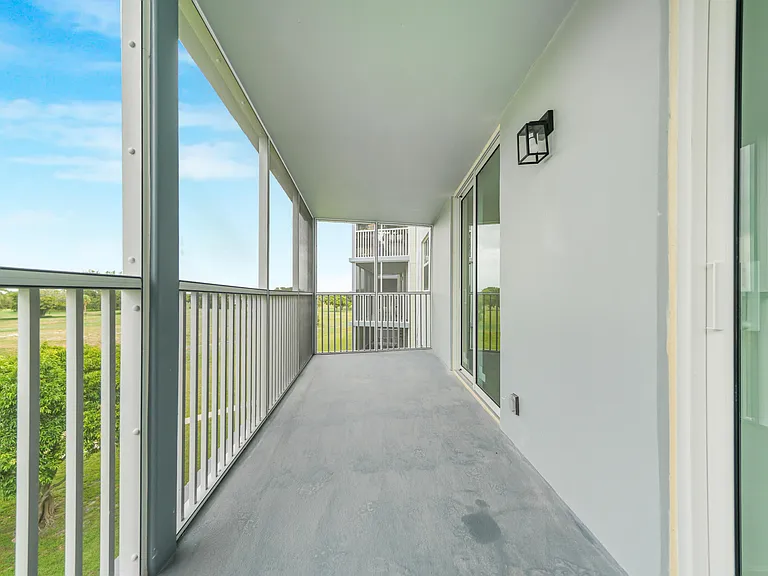 5301 NW 2nd Ave — Photo 33