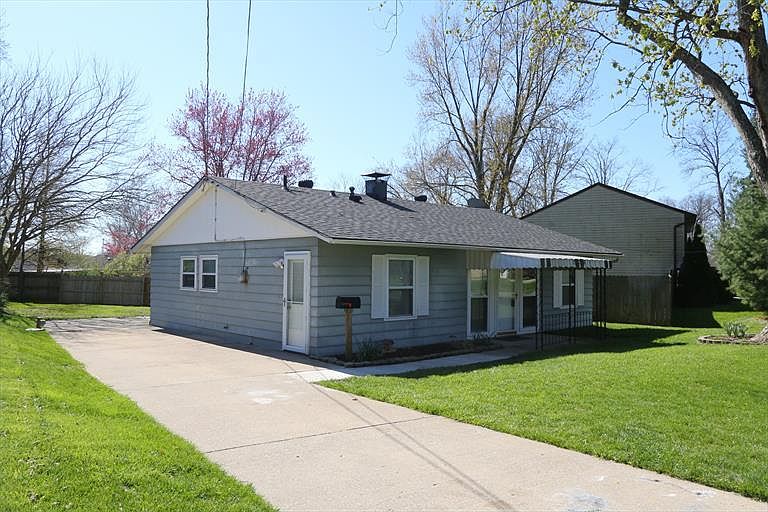 1st image of 228 Seminole Dr