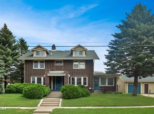 1409 S Chicago Ave, Freeport, IL 61032