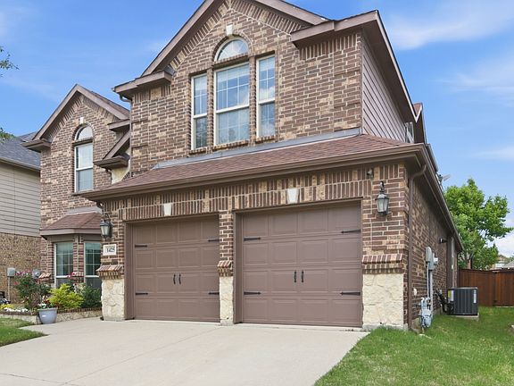 2nd image of 1425 Soaptree Ln