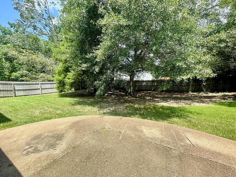 129 Bellegrove Cir — Photo 13