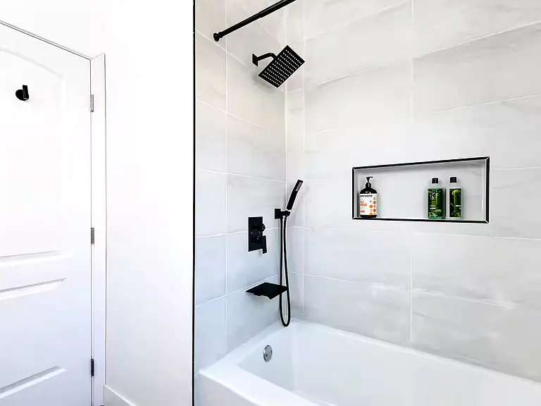 559 E Juanita Ave #A — Photo 10