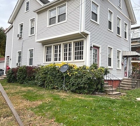 3rd image of 372 East Street