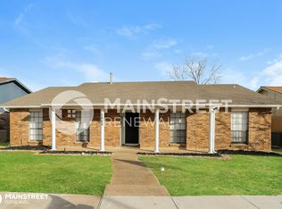 1968 Rambling Ridge Ln, Carrollton, TX 75007