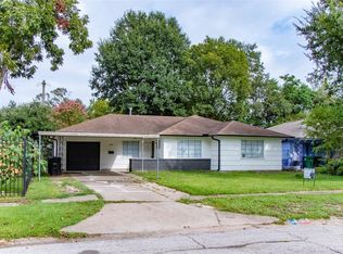 2046 Marnel Rd, Houston, TX 77055