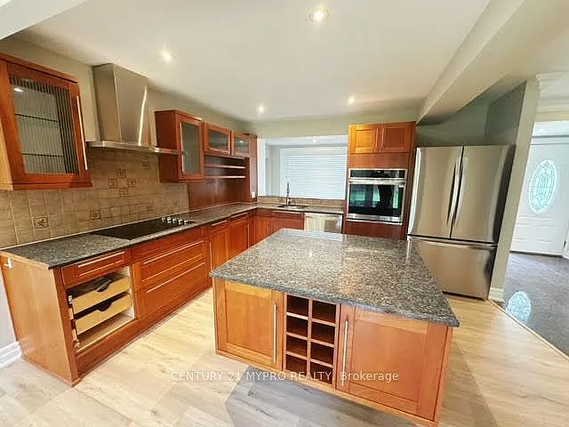 3 bed, $5,500 — Photo 4
