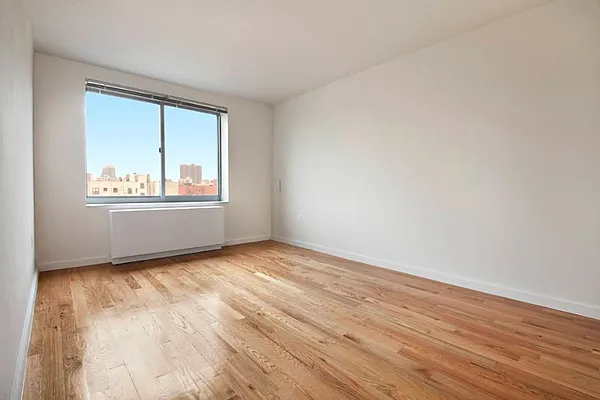 Rented by Town Residential | media 21