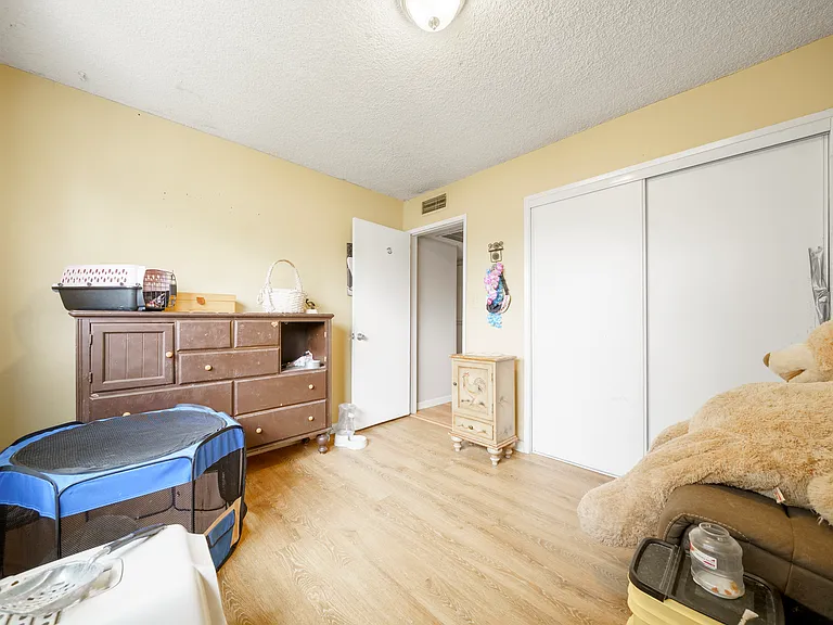 3520 Planz Rd — Photo 9