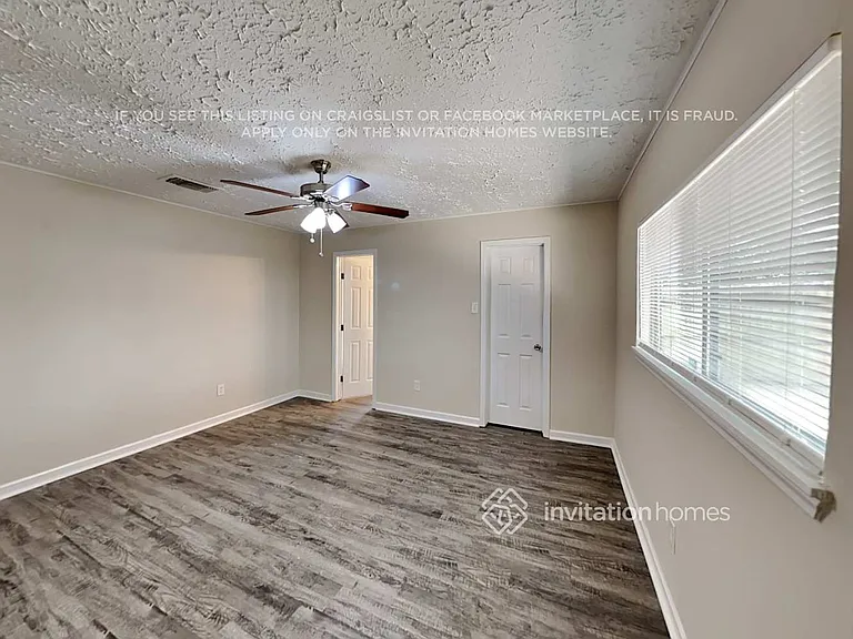 2622 Broomsedge Dr — Photo 9