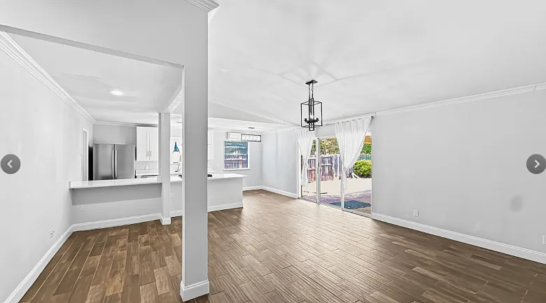 3 bed, 1256 sqft, $2,400 — Photo 2