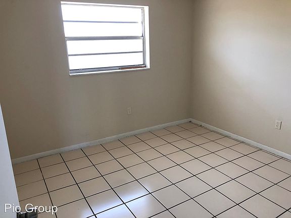4th image of 4480 Palm Ave APT 408