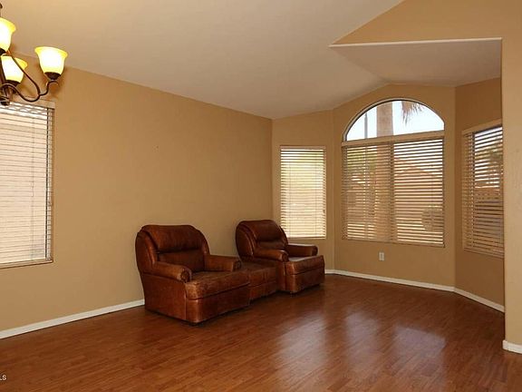 5th image of 4216 E Renee Dr