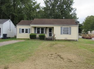 2858 W Washita St, Springfield, MO 65807