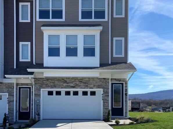 423 Abigail Ave, Waynesboro, PA 17268