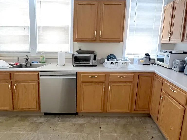 754 Western Ave #1 — Photo 9