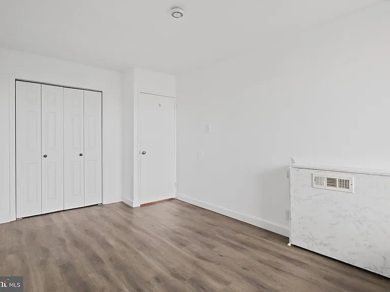 1250 4th St SW #W710 — Photo 11