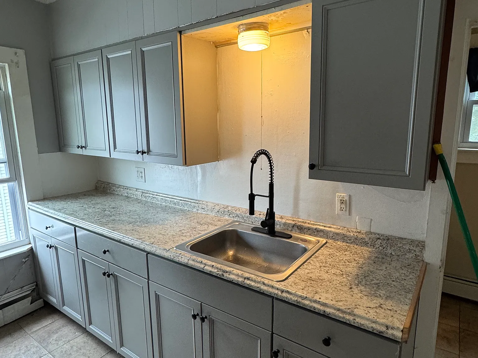 2 bed, 1200 sqft, $1,600 — Photo 3