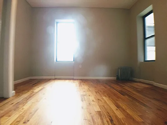 Rented by Uptown Flats LLC | media 4