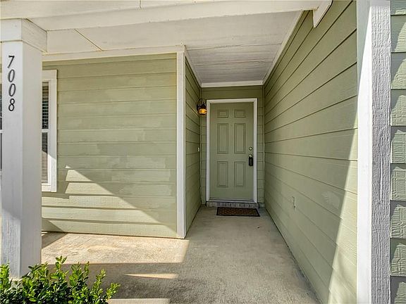 2nd image of 7008 Bountiful Grove Dr