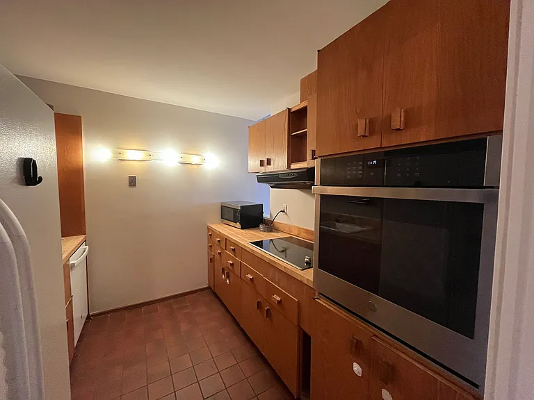 36 Beacon St #5 — Photo 5