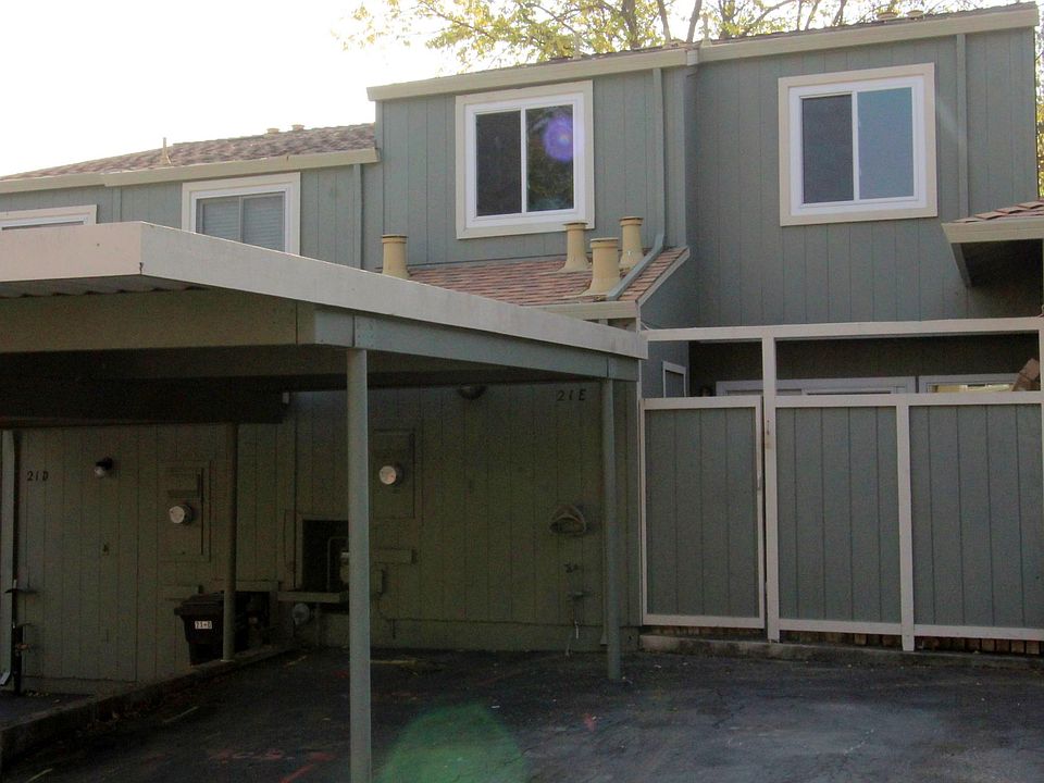 1st image of 21 Oliva Dr