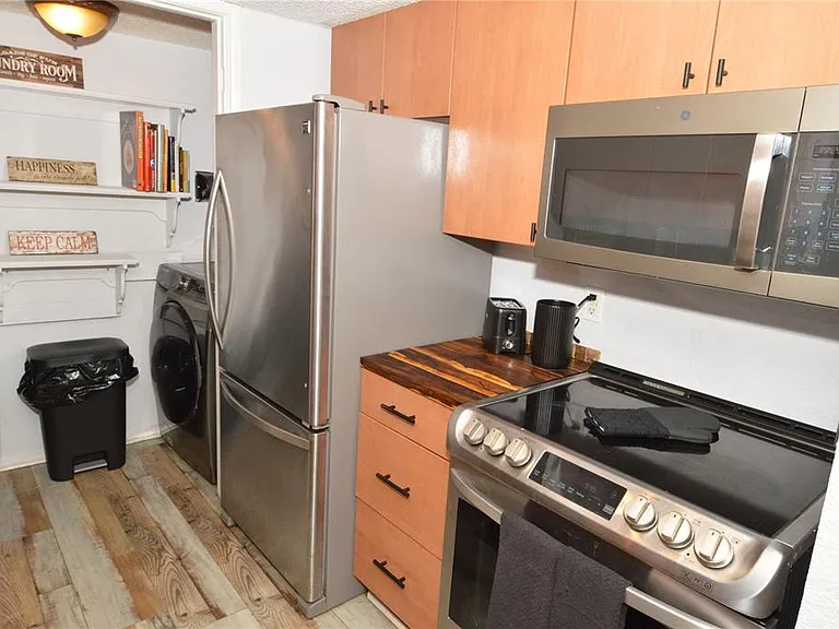 10200 Gandy Blvd N #1313 — Photo 9