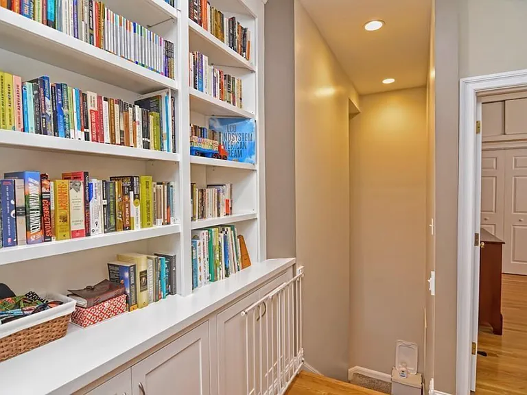 54 Dartmouth St #1 — Photo 26