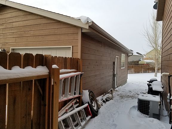 Side Entrance to Shop