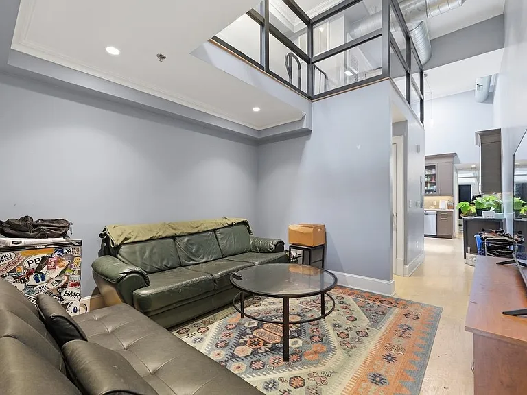 500 Jefferson St #5 — Photo 2
