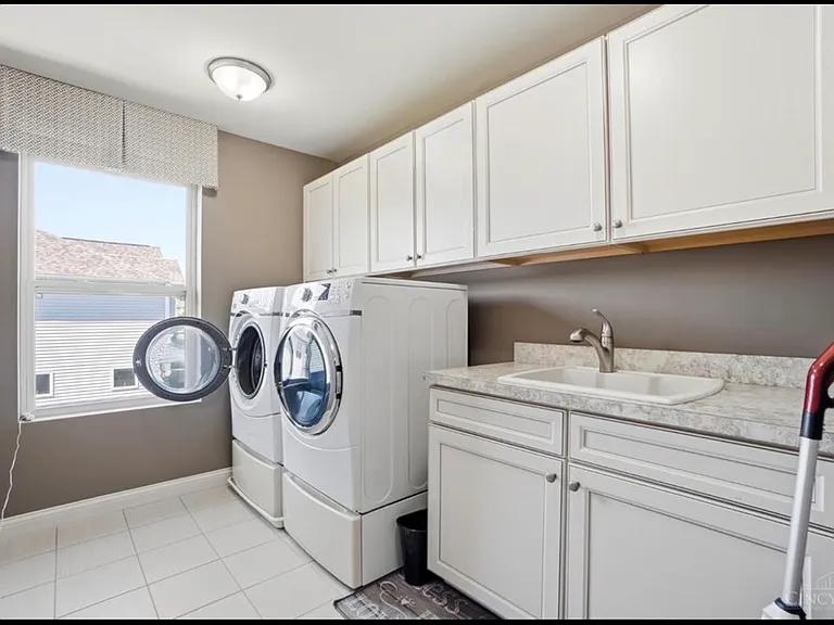 1671 Indian Grass Dr — Photo 14
