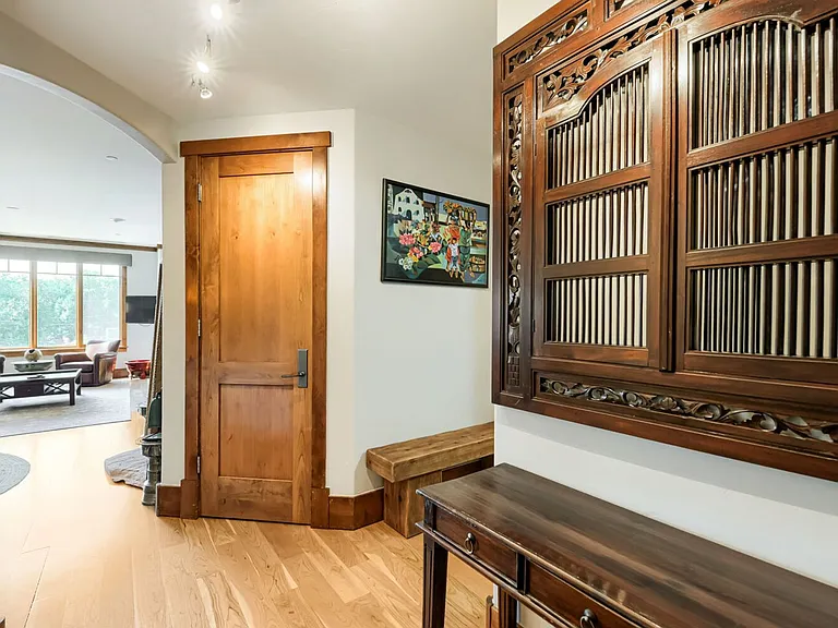 1301 Canyon Blvd #208 — Photo 7