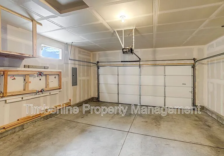 6348 Deco Dr — Photo 49