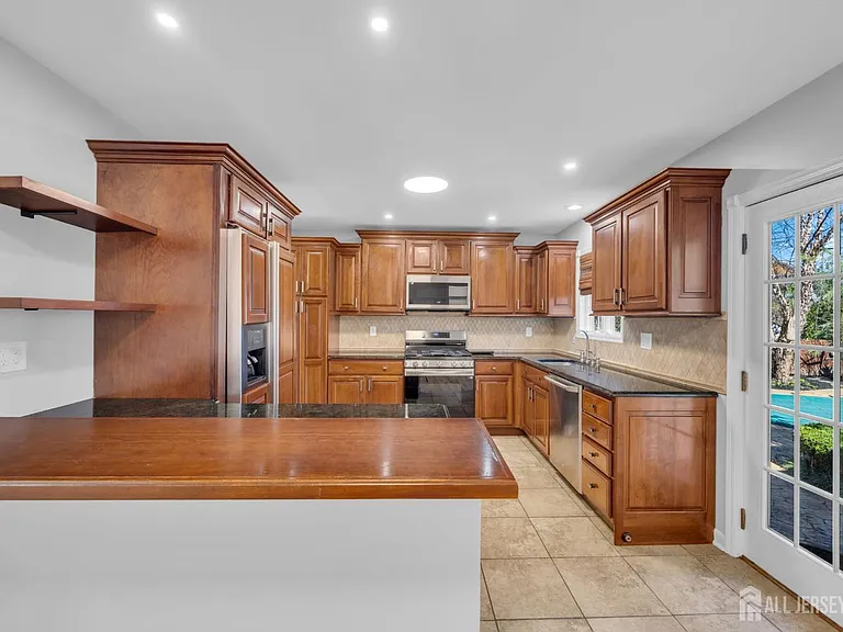 1430 Kearney Dr — Photo 20
