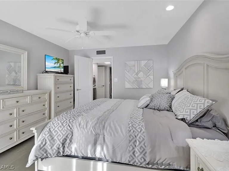 4410 Taffrail Ct #2B — Photo 7