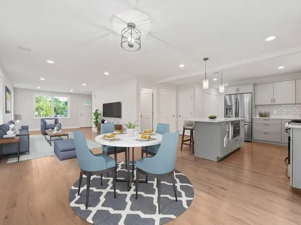 24 Toscano Way #24, Randolph, MA 02368